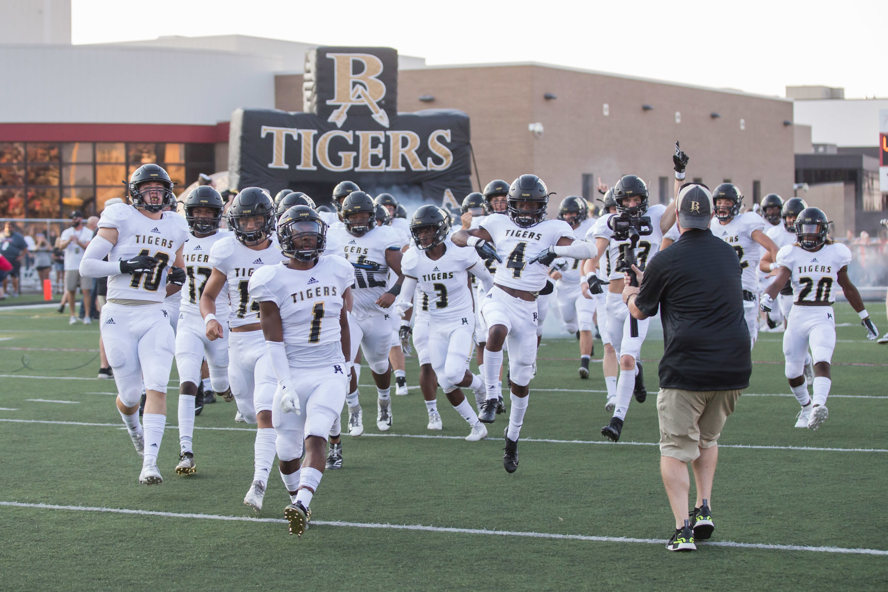 Broken Arrow vs. Union